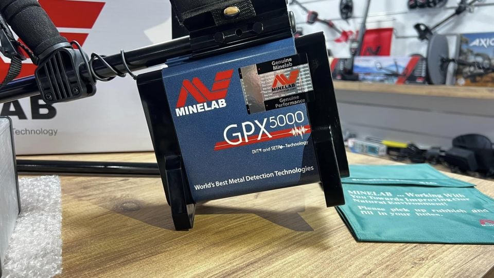 Minelab GPX 5000  Cam Gibi Sıfırdan Farksız