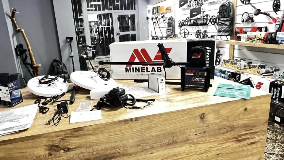 Minelab GPX 5000  Cam Gibi Sıfırdan Farksız