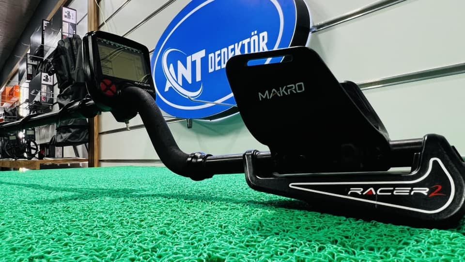 Makro Racer  2