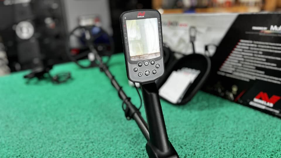 Minaleb Equinox 900