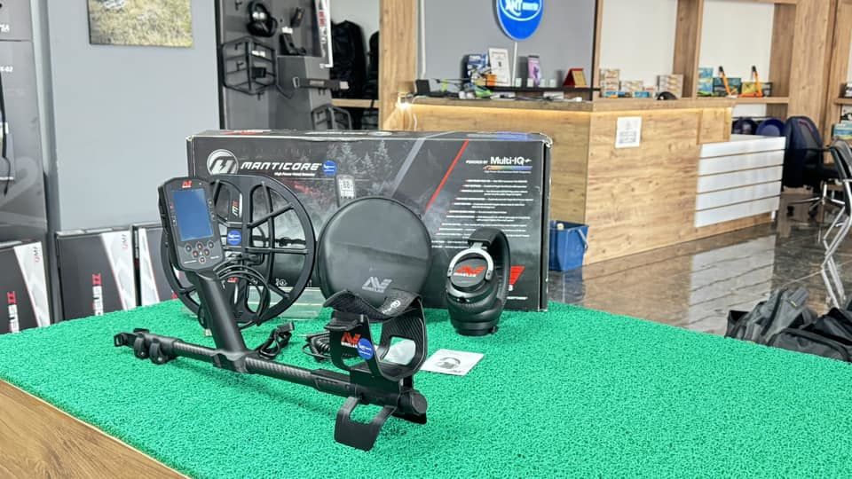 Minelab Manticore Cam Gibi Temiz