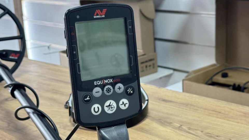 Minelab Equinox 600